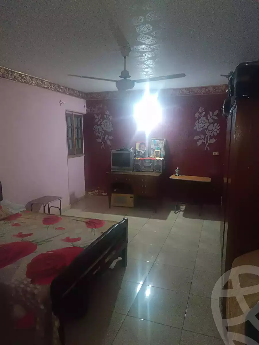 https://aqarmap.com.eg/ar/listing/6372647-for-sale-cairo-ain-shams-ain-shams-el-sharkia-afifi-effat-st