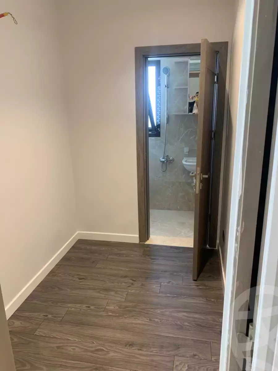 https://aqarmap.com.eg/ar/listing/6374282-for-rent-cairo-el-sheikh-zayed-city-compounds-kmbwnd-wn-16-swdyk