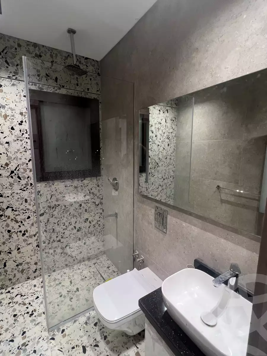https://aqarmap.com.eg/ar/listing/6374562-for-rent-cairo-el-sheikh-zayed-city-compounds-kmbwnd-wn-16-swdyk