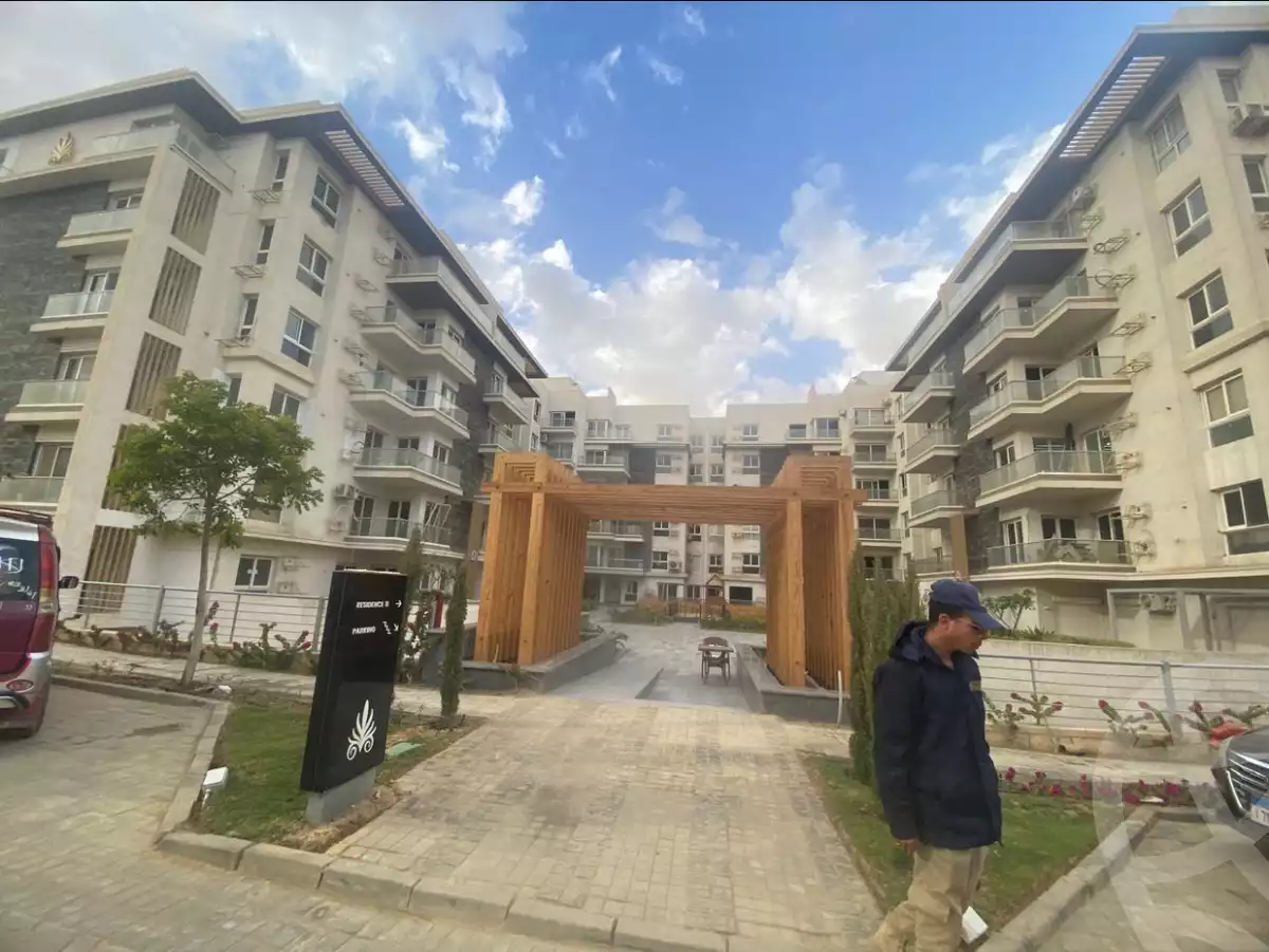 https://aqarmap.com.eg/en/listing/6374899-for-sale-cairo-new-cairo-compounds-mwntn-fyw-y-syty-club-park-mountain-view-icity