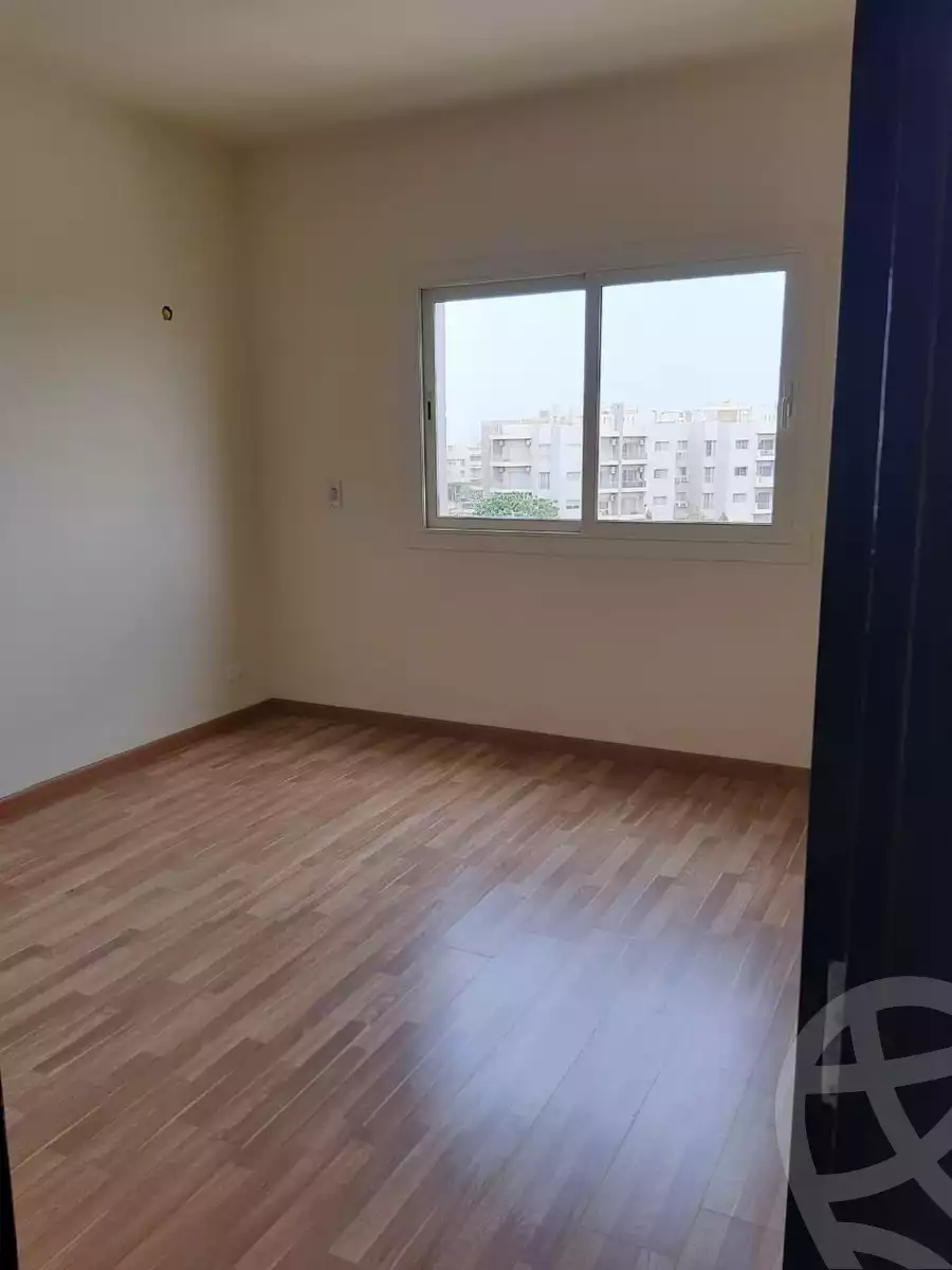 https://aqarmap.com.eg/en/listing/6374954-for-sale-cairo-el-sheikh-zayed-city-compounds-dh-drys