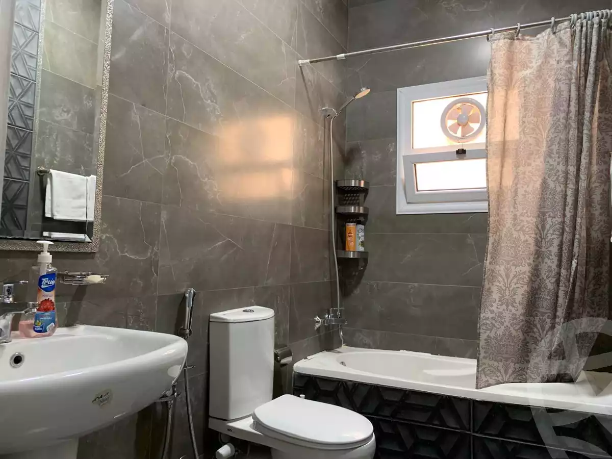 https://aqarmap.com.eg/ar/listing/6375369-for-rent-cairo-new-cairo-compounds-kmbwnd-lnkhyl