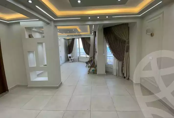 https://aqarmap.com.eg/en/listing/6375437-for-sale-alexandria-stanley-el-geish-rd