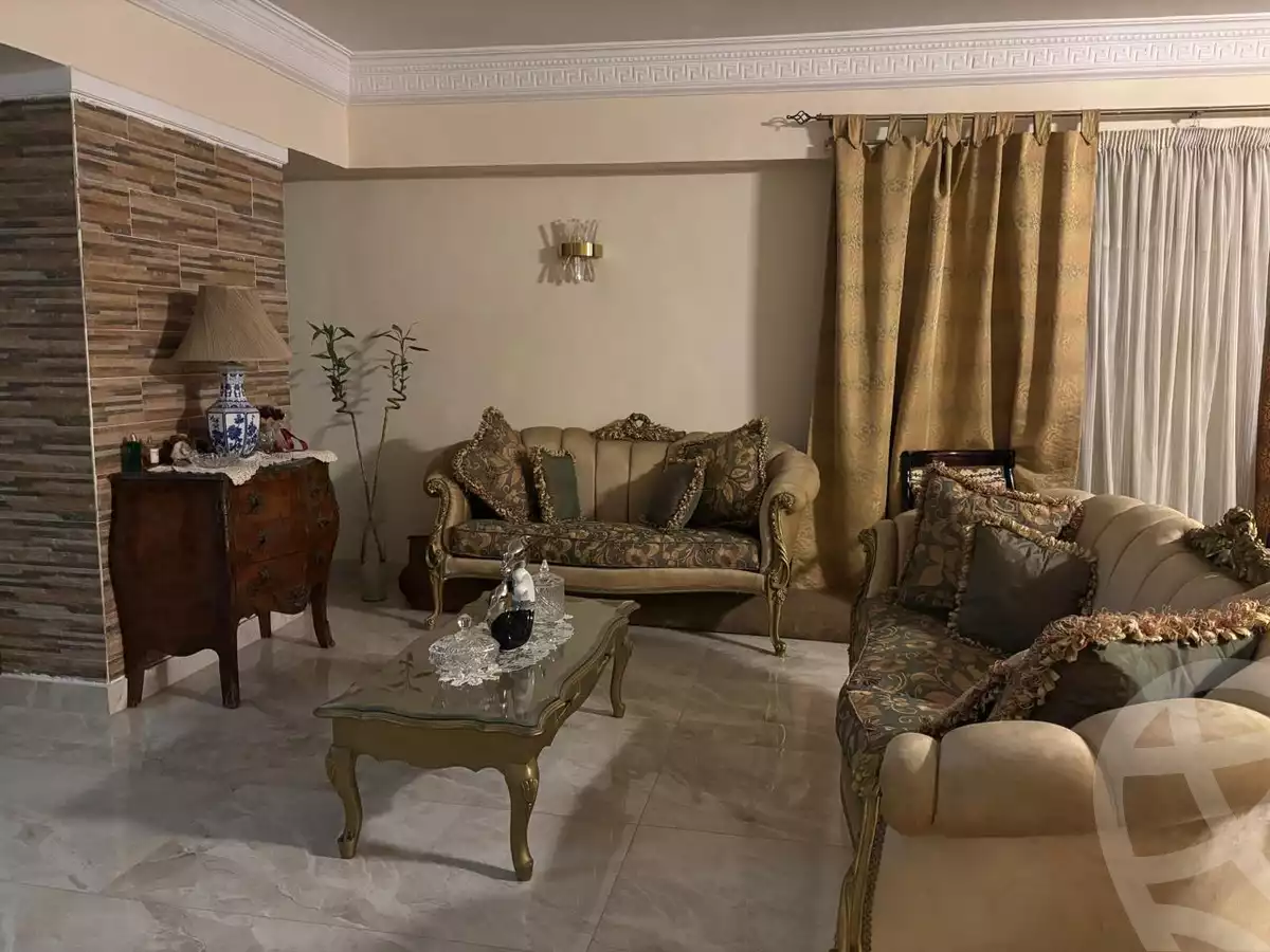 https://aqarmap.com.eg/en/listing/6376393-for-sale-cairo-el-maadi-zahraa-el-maadi-thirteenth-neighborhood