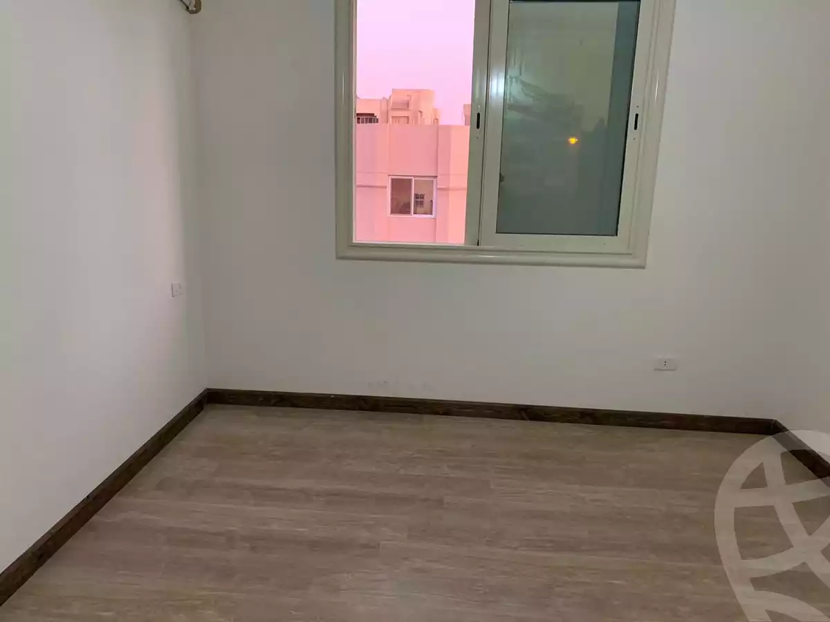 https://aqarmap.com.eg/en/listing/6376515-for-sale-cairo-el-sheikh-zayed-city-compounds-beverly-hills