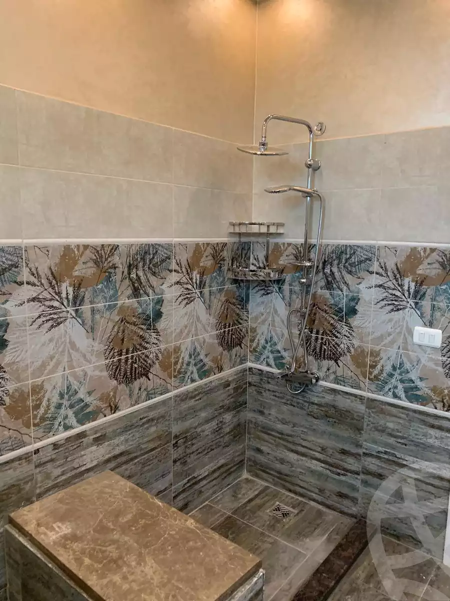 https://aqarmap.com.eg/en/listing/6376515-for-sale-cairo-el-sheikh-zayed-city-compounds-beverly-hills