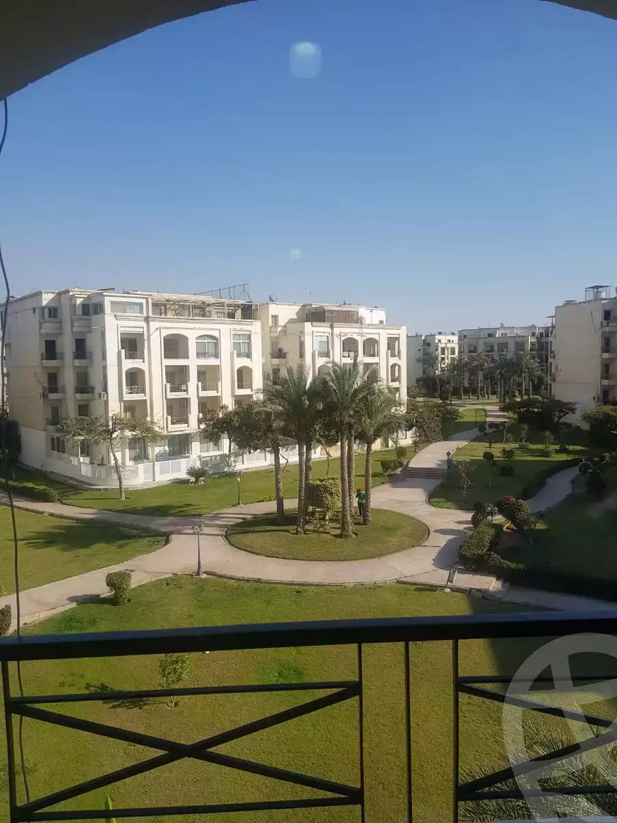 https://aqarmap.com.eg/en/listing/6376548-for-sale-cairo-el-sheikh-zayed-city-compounds-hadayek-el-mohandiseen