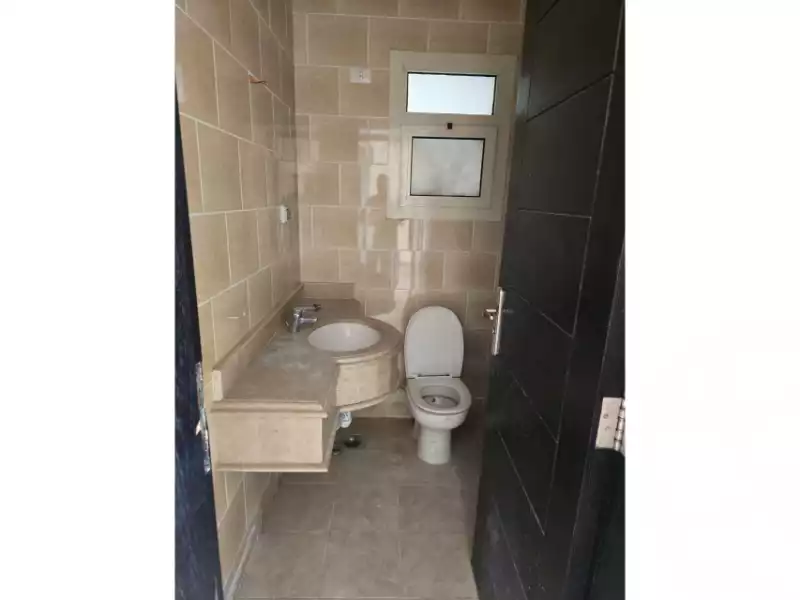 https://aqarmap.com.eg/ar/listing/6273210-for-rent-cairo-el-sheikh-zayed-city-compounds-dh-drys