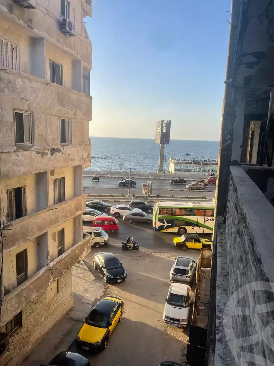 https://aqarmap.com.eg/ar/listing/6378007-for-sale-alexandria-cleopatra-tryq-ljysh