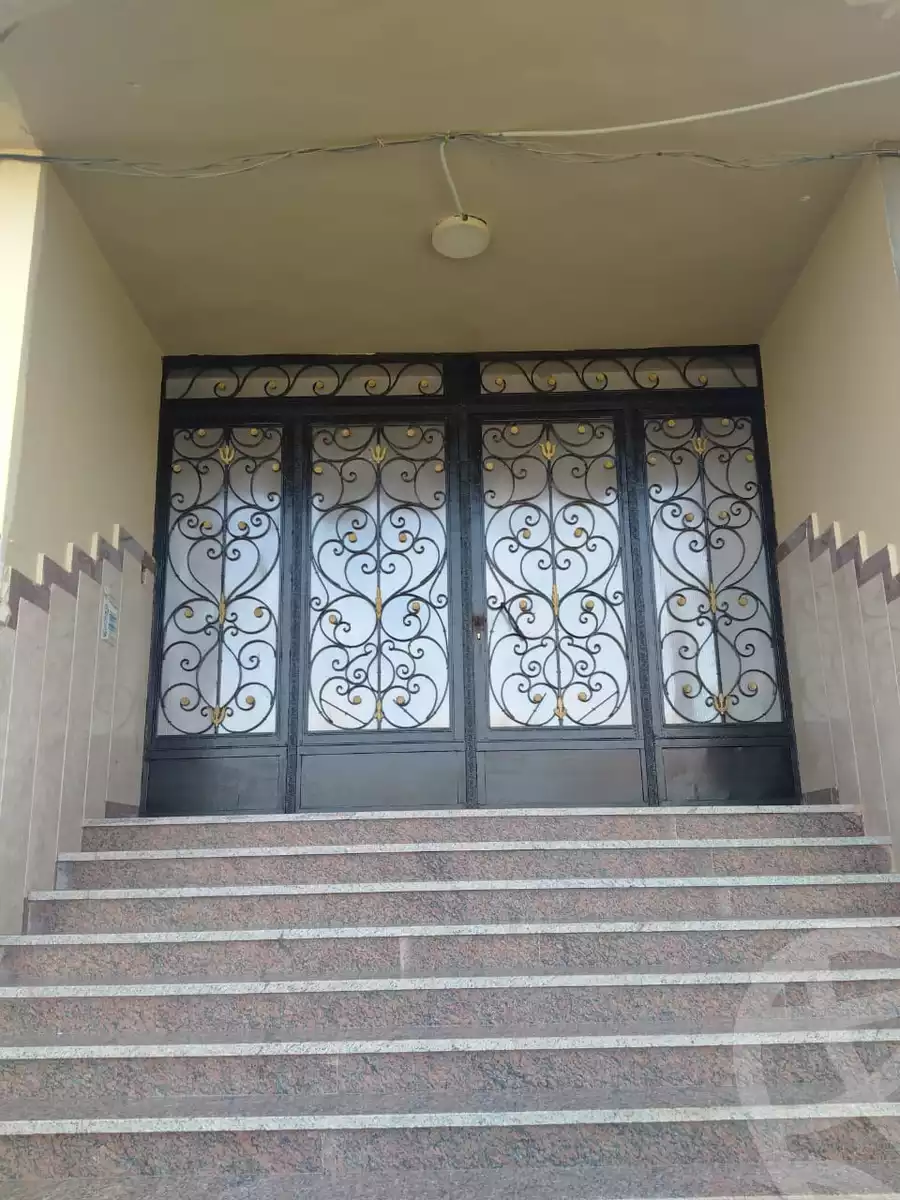 https://aqarmap.com.eg/en/listing/6378457-for-sale-sharqia-zagazig-zagazig-city-ghasham-rd