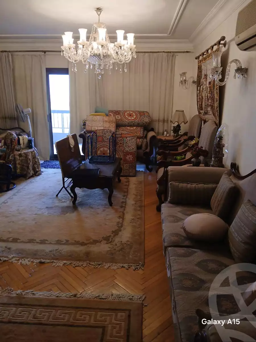 https://aqarmap.com.eg/en/listing/6306422-for-sale-cairo-shoubra-corniche-el-nile-st