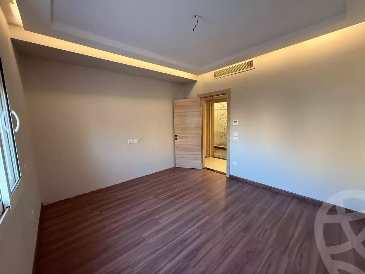 https://aqarmap.com.eg/ar/listing/6379641-for-rent-cairo-6th-of-october-compounds-october-plaza