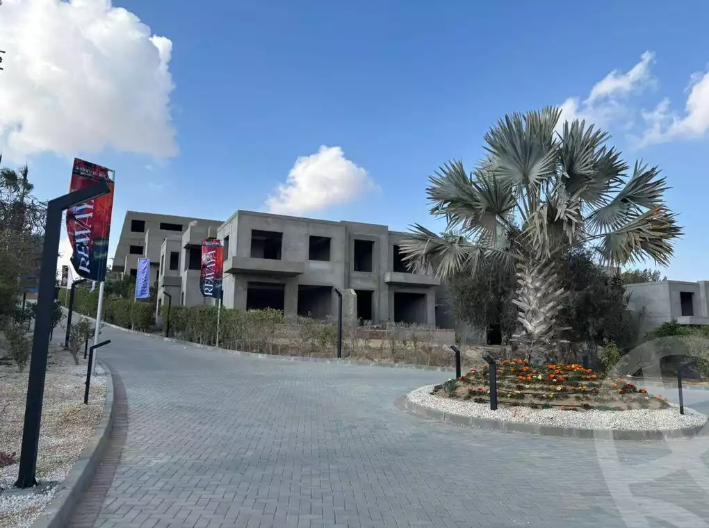 https://aqarmap.com.eg/ar/listing/6379647-for-sale-cairo-el-sheikh-zayed-city-compounds-rewaya-compound-siac