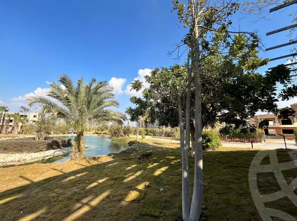 https://aqarmap.com.eg/ar/listing/6379647-for-sale-cairo-el-sheikh-zayed-city-compounds-rewaya-compound-siac