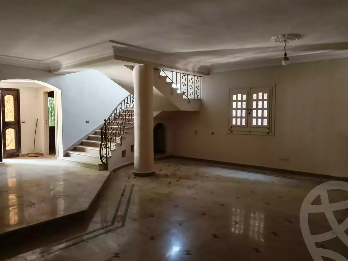 https://aqarmap.com.eg/en/listing/6379978-for-sale-cairo-el-sheikh-zayed-city-compounds-hadayek-el-mohandiseen