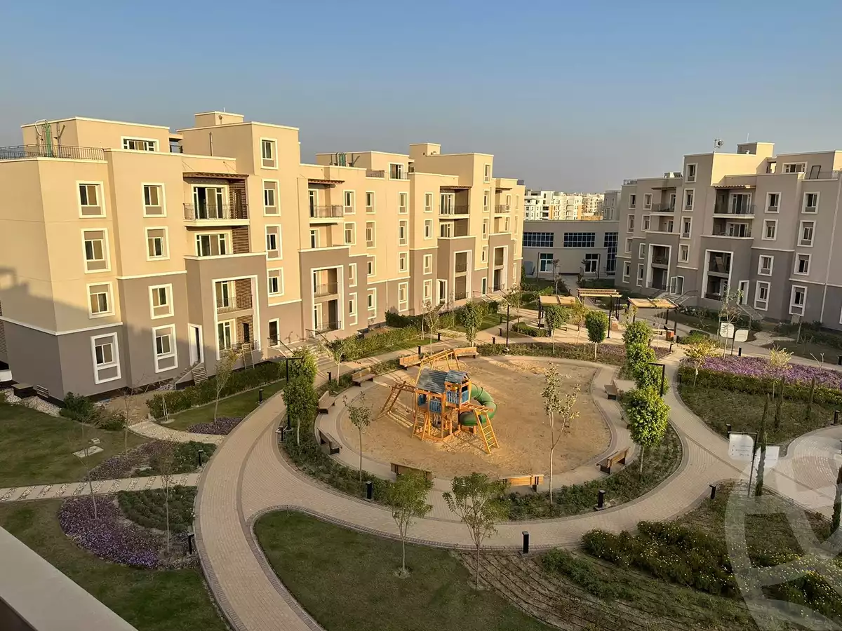 https://aqarmap.com.eg/en/listing/6380027-for-sale-cairo-6th-of-october-compounds-october-plaza