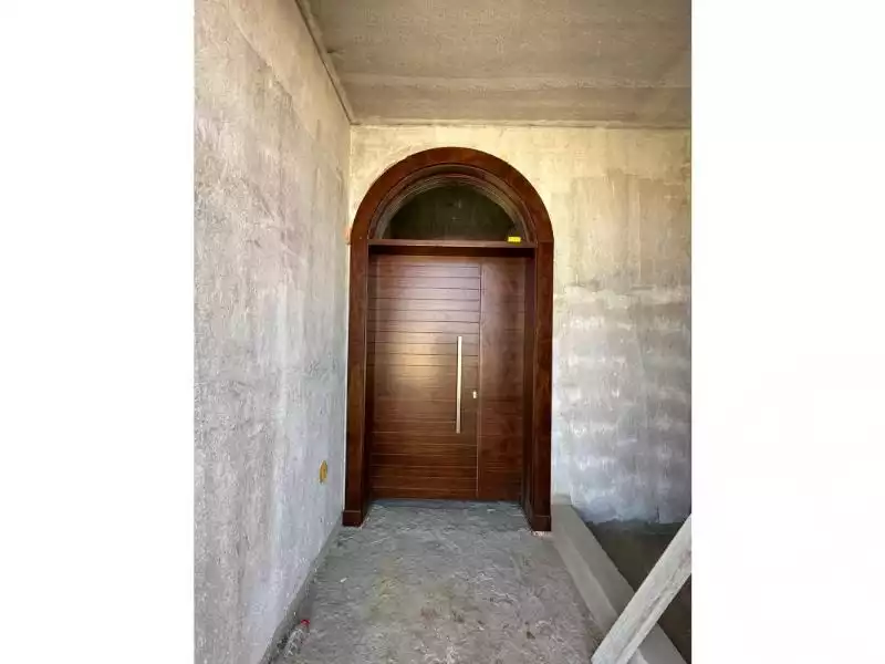 https://aqarmap.com.eg/ar/listing/6380051-for-sale-cairo-el-sheikh-zayed-city-compounds-kmbwnd-fyldj-wyst-dr-llttwyr