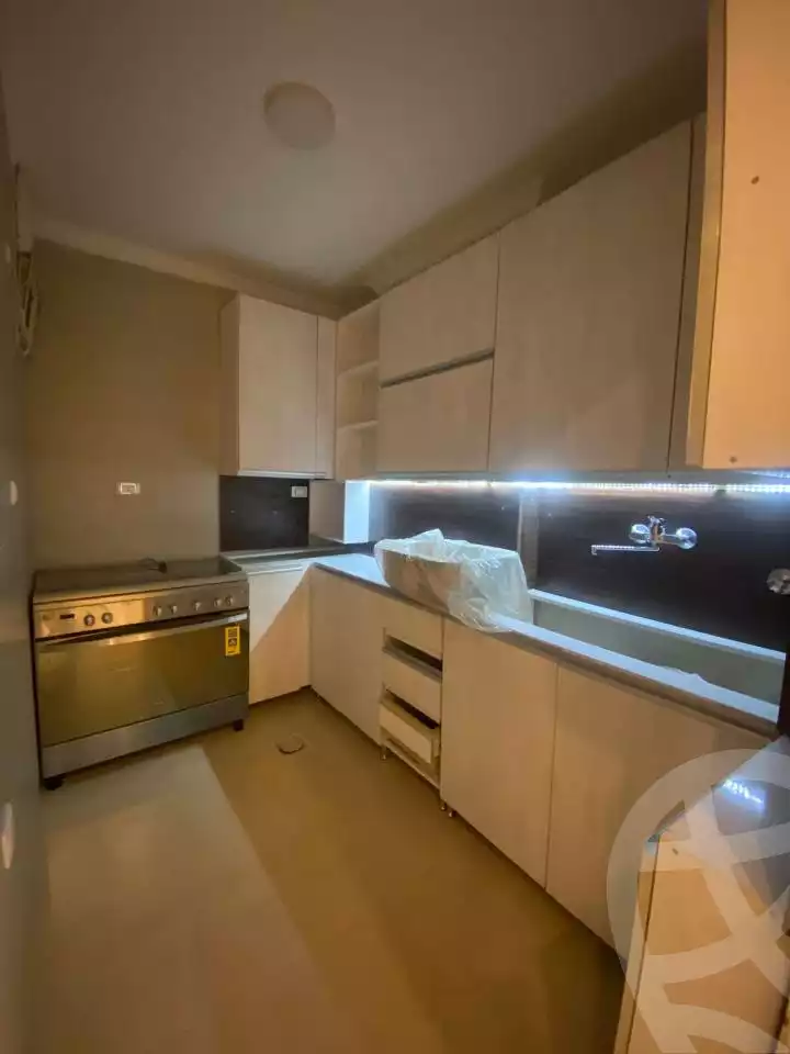 https://aqarmap.com.eg/en/listing/6381763-for-sale-cairo-ain-shams-ahmed-esmat-st