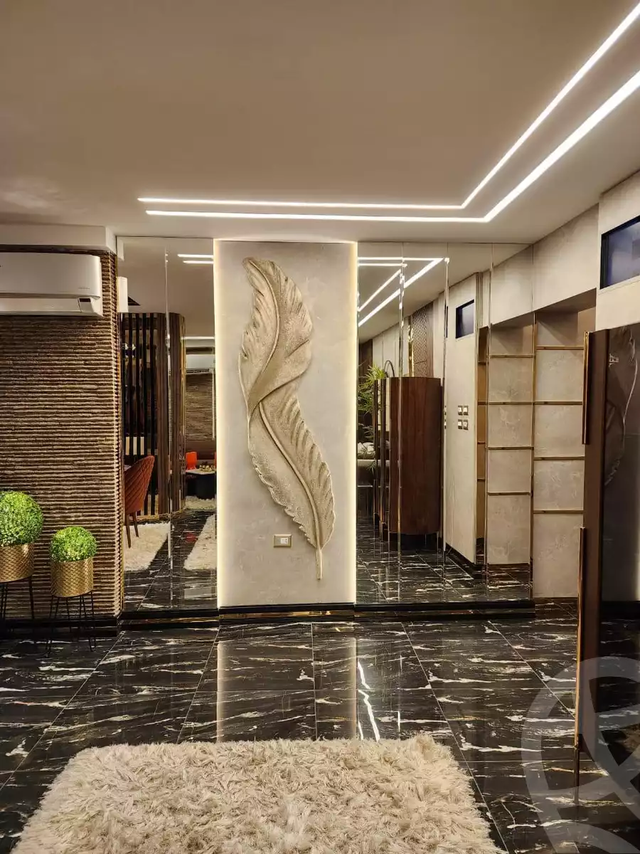 https://aqarmap.com.eg/ar/listing/6381767-for-sale-alexandria-sydy-bshr-sydy-bshr-bhry-gamal-abd-el-nasir-st