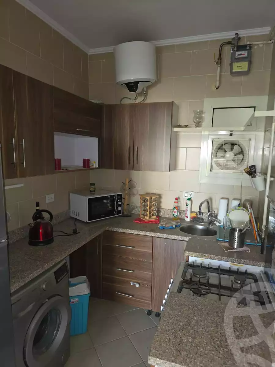 https://aqarmap.com.eg/en/listing/6382169-for-rent-cairo-el-sheikh-zayed-city-compounds-dh-drys