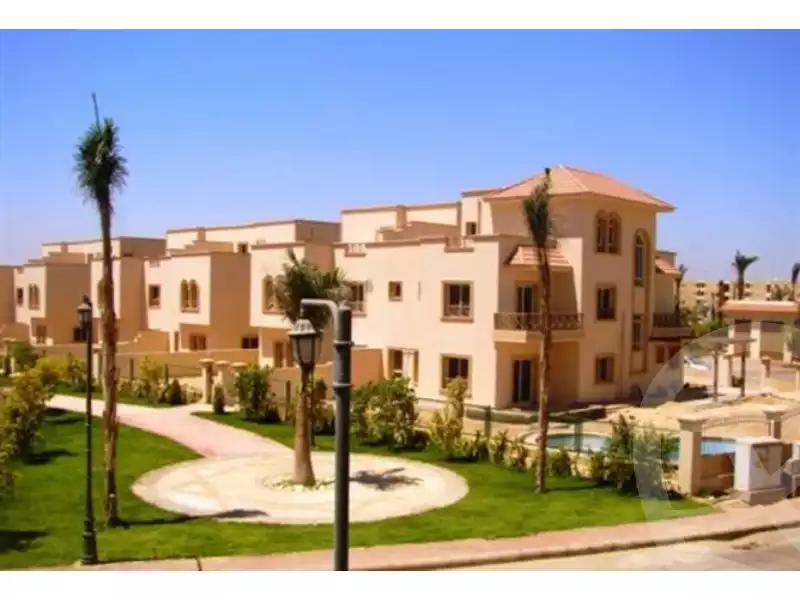 https://aqarmap.com.eg/en/listing/6382401-for-sale-cairo-el-sheikh-zayed-city-compounds-greens