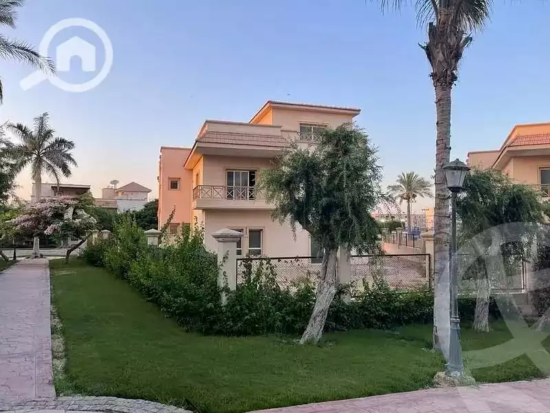 https://aqarmap.com.eg/ar/listing/6382694-for-sale-cairo-el-sheikh-zayed-city-compounds-greens