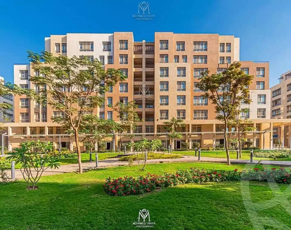 https://aqarmap.com.eg/en/listing/6382992-for-sale-cairo-new-cairo-compounds-hyde-park-park-corner-hyde-park