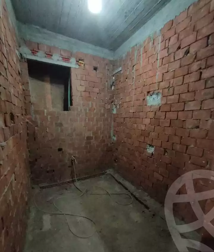 https://aqarmap.com.eg/ar/listing/6383055-for-sale-qalyubia-shubra-el-khaima-om-bayoumi