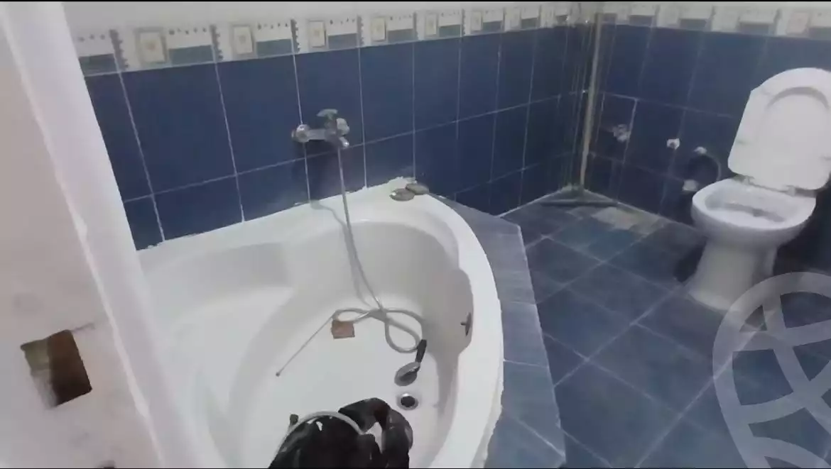 https://aqarmap.com.eg/en/listing/6383285-for-sale-cairo-el-zaytun-lzytwn-lshrqy-salim-ghtas-st