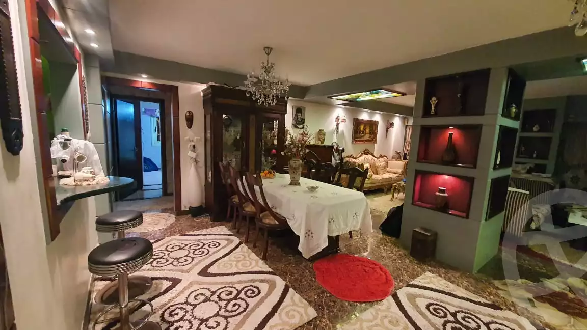 https://aqarmap.com.eg/ar/listing/6384566-for-sale-alexandria-sn-styfnw-san-stefano-grand-plaza