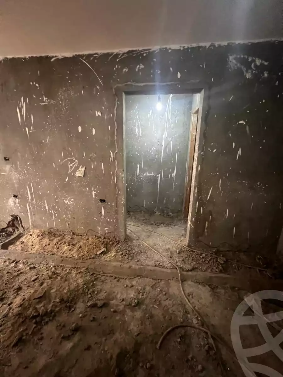 https://aqarmap.com.eg/en/listing/6385223-for-sale-cairo-shoubra-jzyr-bdrn-farid-ln