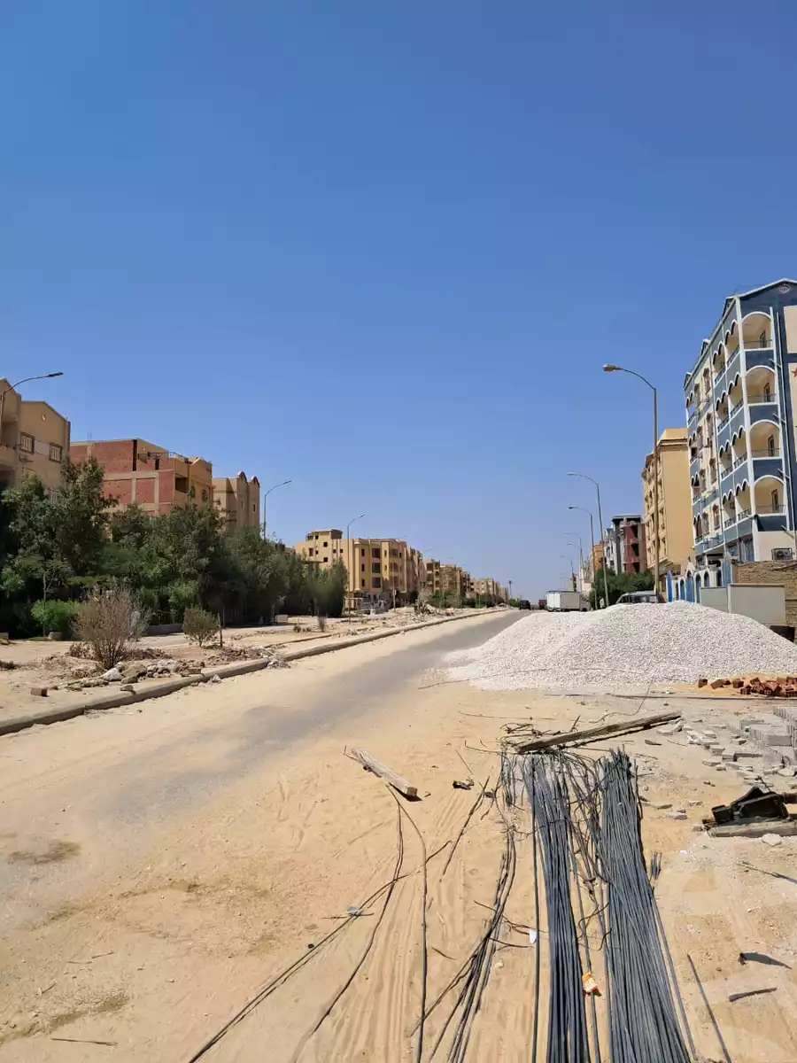https://aqarmap.com.eg/ar/listing/6385622-for-sale-cairo-6th-of-october-el-wahatt-road