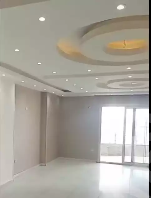 https://aqarmap.com.eg/en/listing/6386167-for-rent-cairo-helwan-hadayek-helwan-nile-corniche-st
