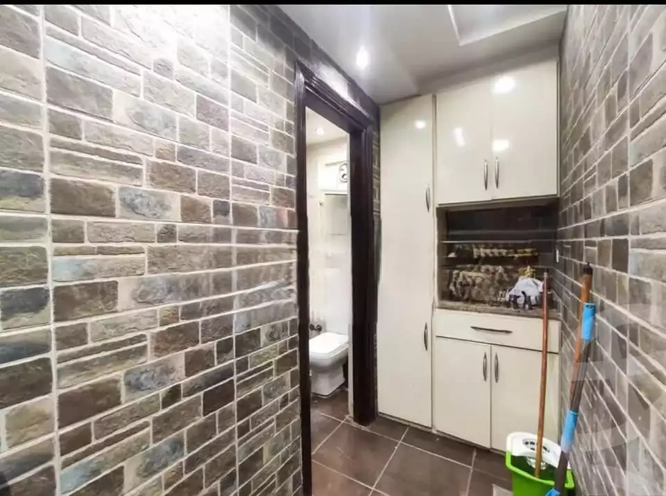 https://aqarmap.com.eg/ar/listing/6387834-for-sale-alexandria-glim