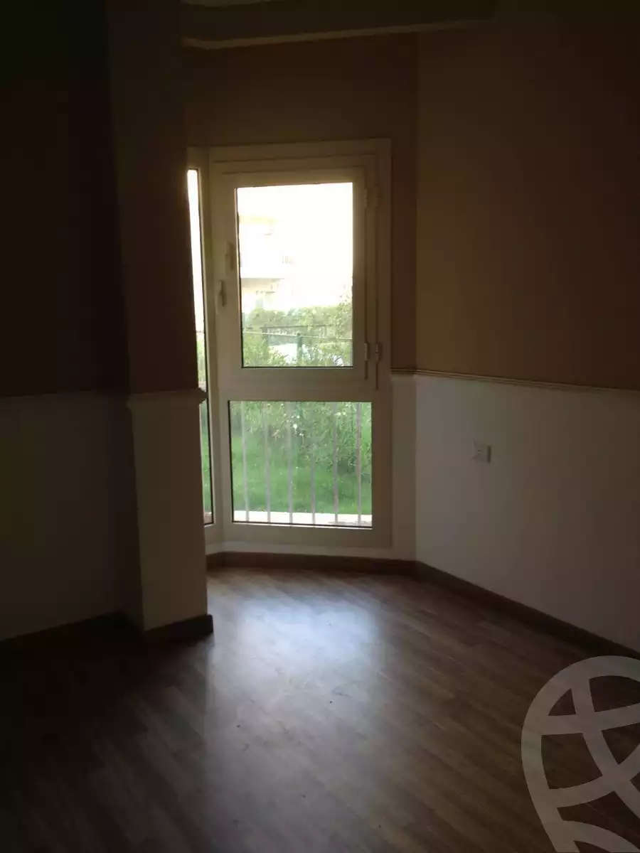 https://aqarmap.com.eg/en/listing/6389610-for-rent-cairo-el-sheikh-zayed-city-compounds-dh-drys