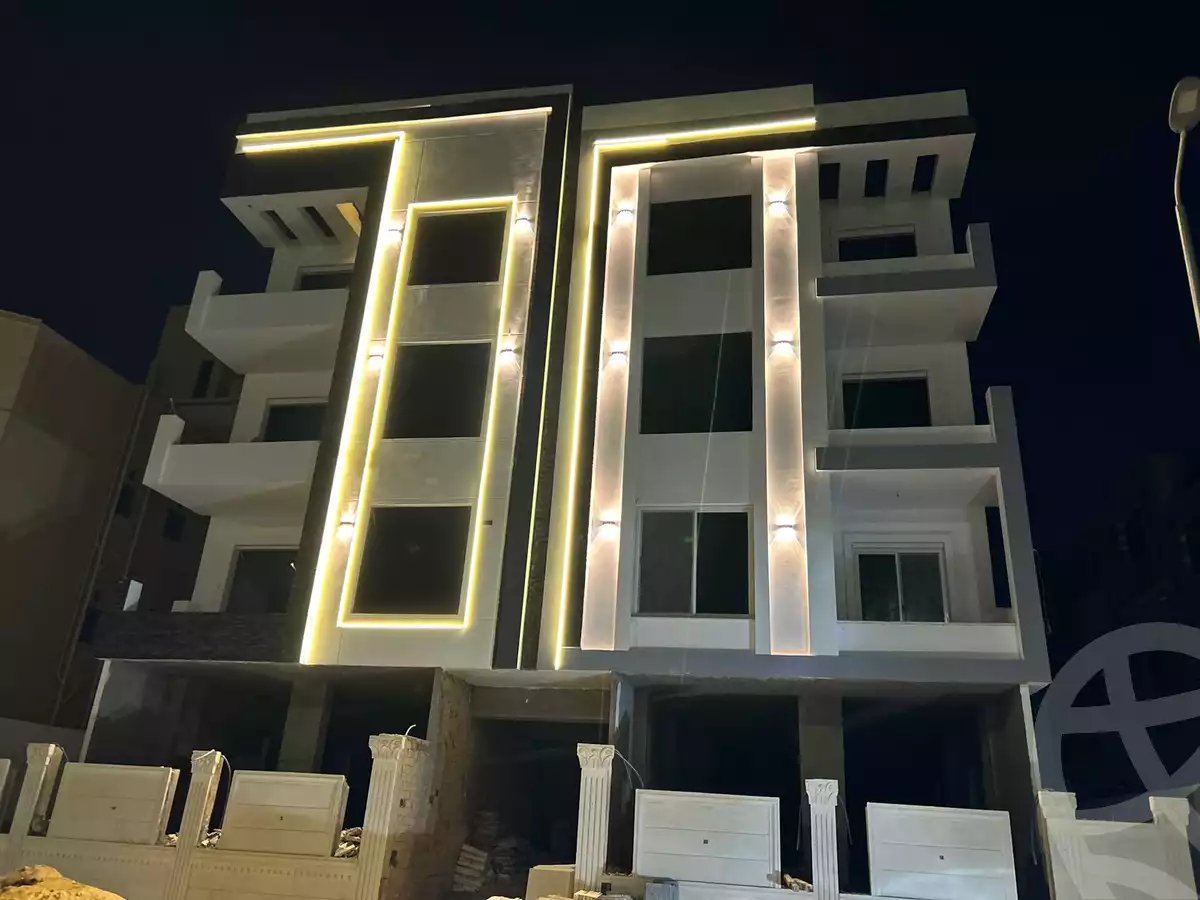 https://aqarmap.com.eg/en/listing/6390799-for-sale-cairo-el-shorouk-lhy-lthlth-shrq-neighbourhood-1
