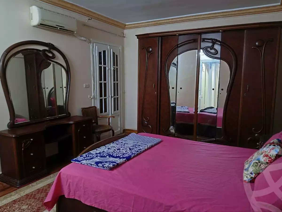 https://aqarmap.com.eg/en/listing/6391321-for-rent-alexandria-camp-cesar-zakareya-ghoneim-st