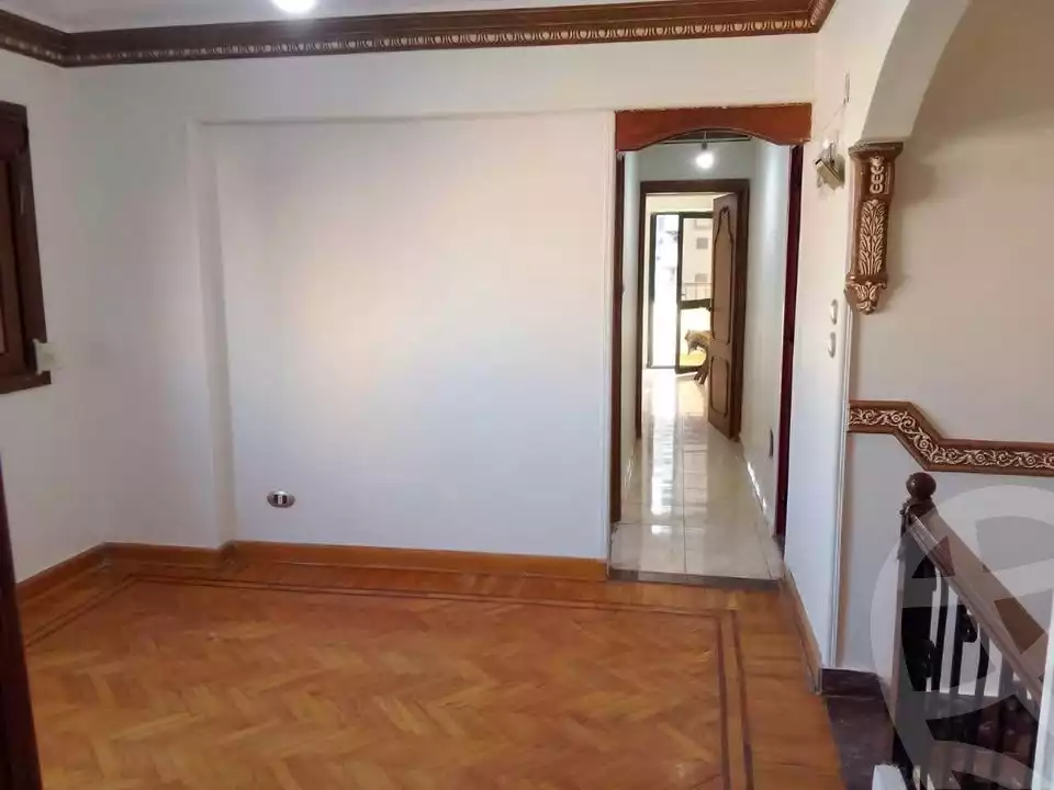 https://aqarmap.com.eg/en/listing/6393853-for-sale-alexandria-ganaklis