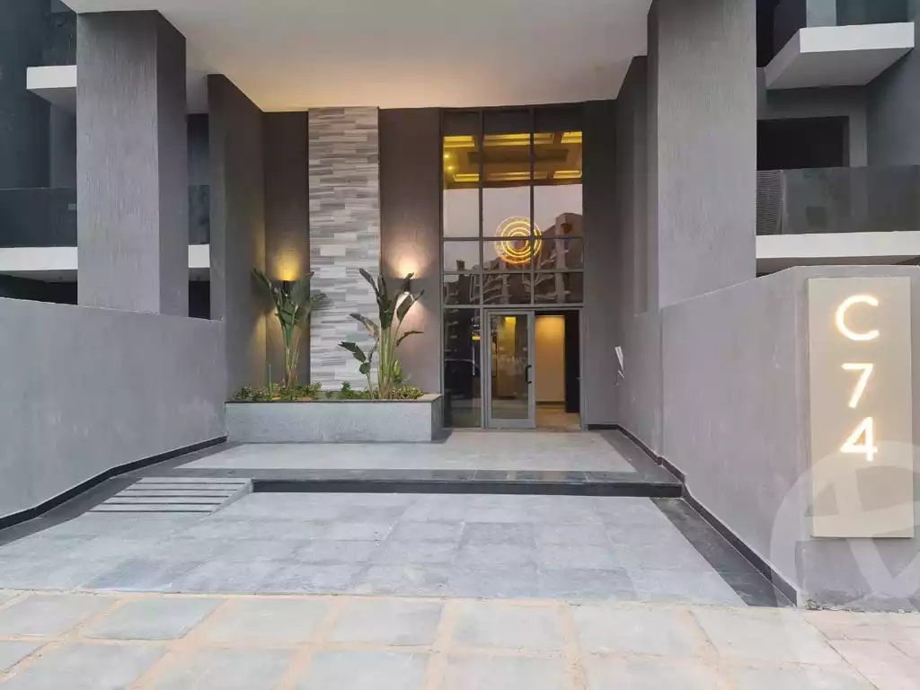 https://aqarmap.com.eg/ar/listing/6395261-for-sale-cairo-6th-of-october-hadaeq-october-kmbwnd-fy-hdyq-ktwbr-sun-capital