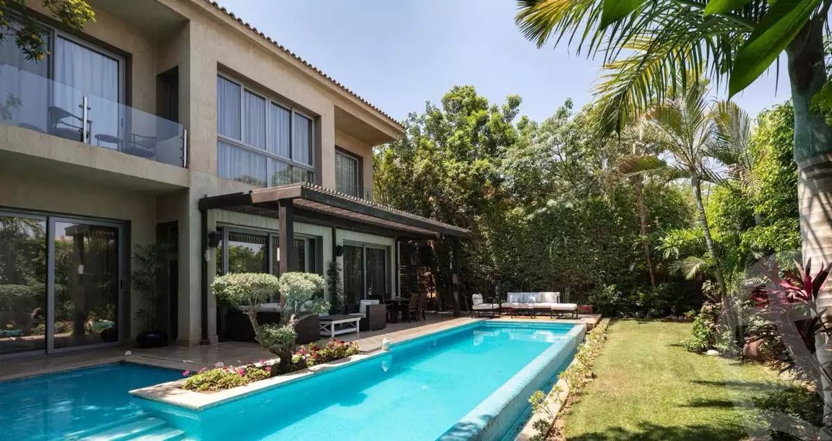 https://aqarmap.com.eg/en/listing/6396842-for-sale-cairo-el-sheikh-zayed-city-compounds-kmbwnd-ljry-swdyk