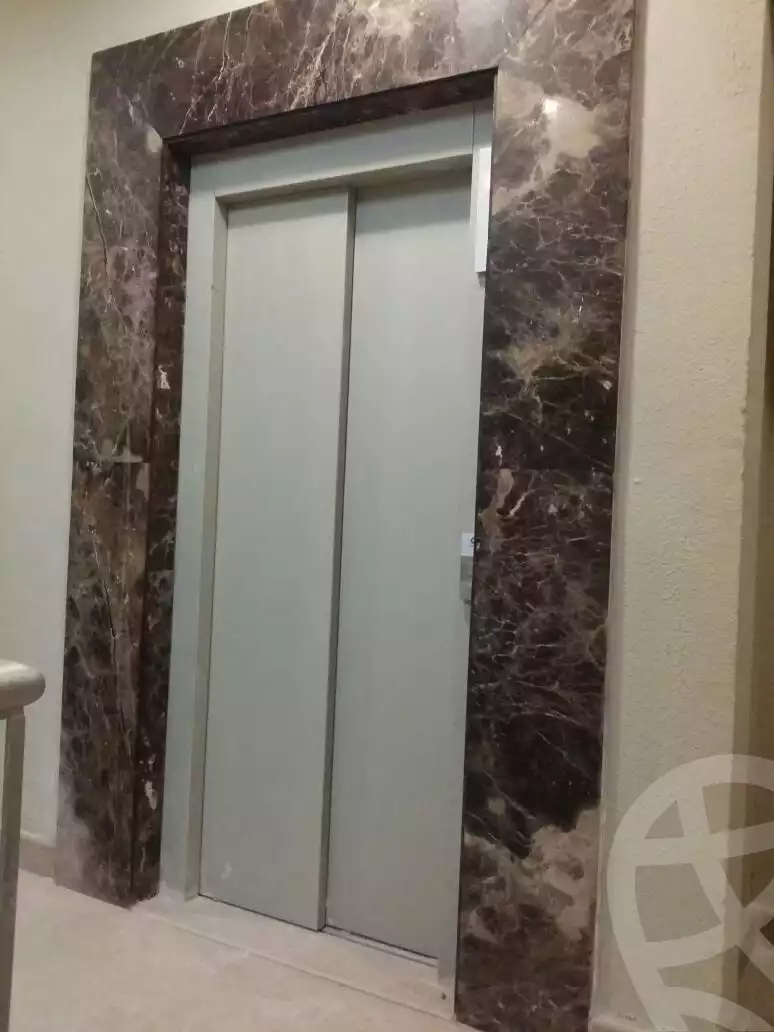 https://aqarmap.com.eg/en/listing/6397480-for-sale-cairo-el-sheikh-zayed-city-compounds-dh-drys