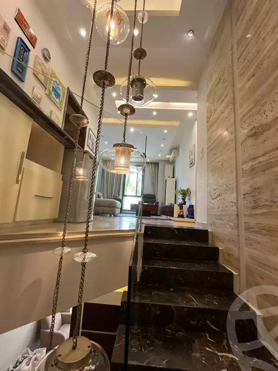 https://aqarmap.com.eg/en/listing/6399817-for-sale-cairo-el-sheikh-zayed-city-compounds-beverly-hills
