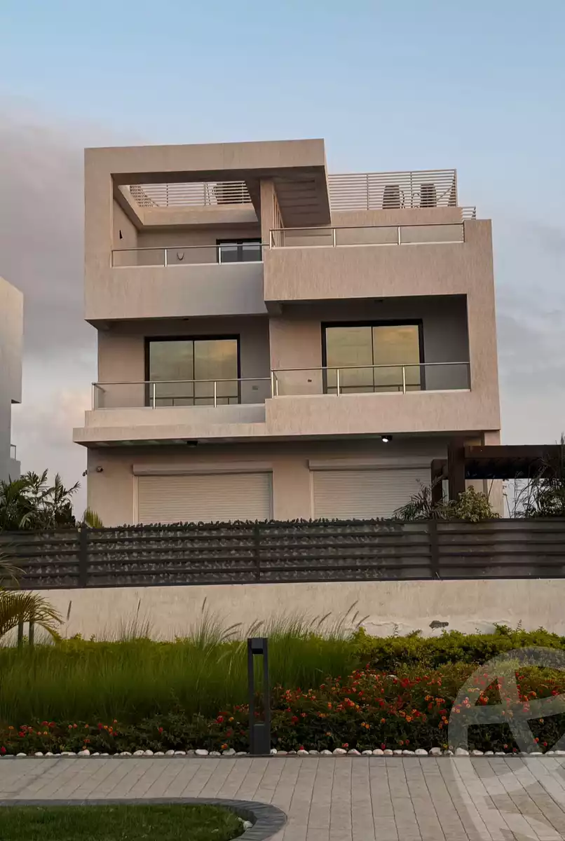 https://aqarmap.com.eg/en/listing/6400290-for-sale-cairo-el-sheikh-zayed-city-lshykh-zyd-ljdyd-lyk-wyst-cairo-capital