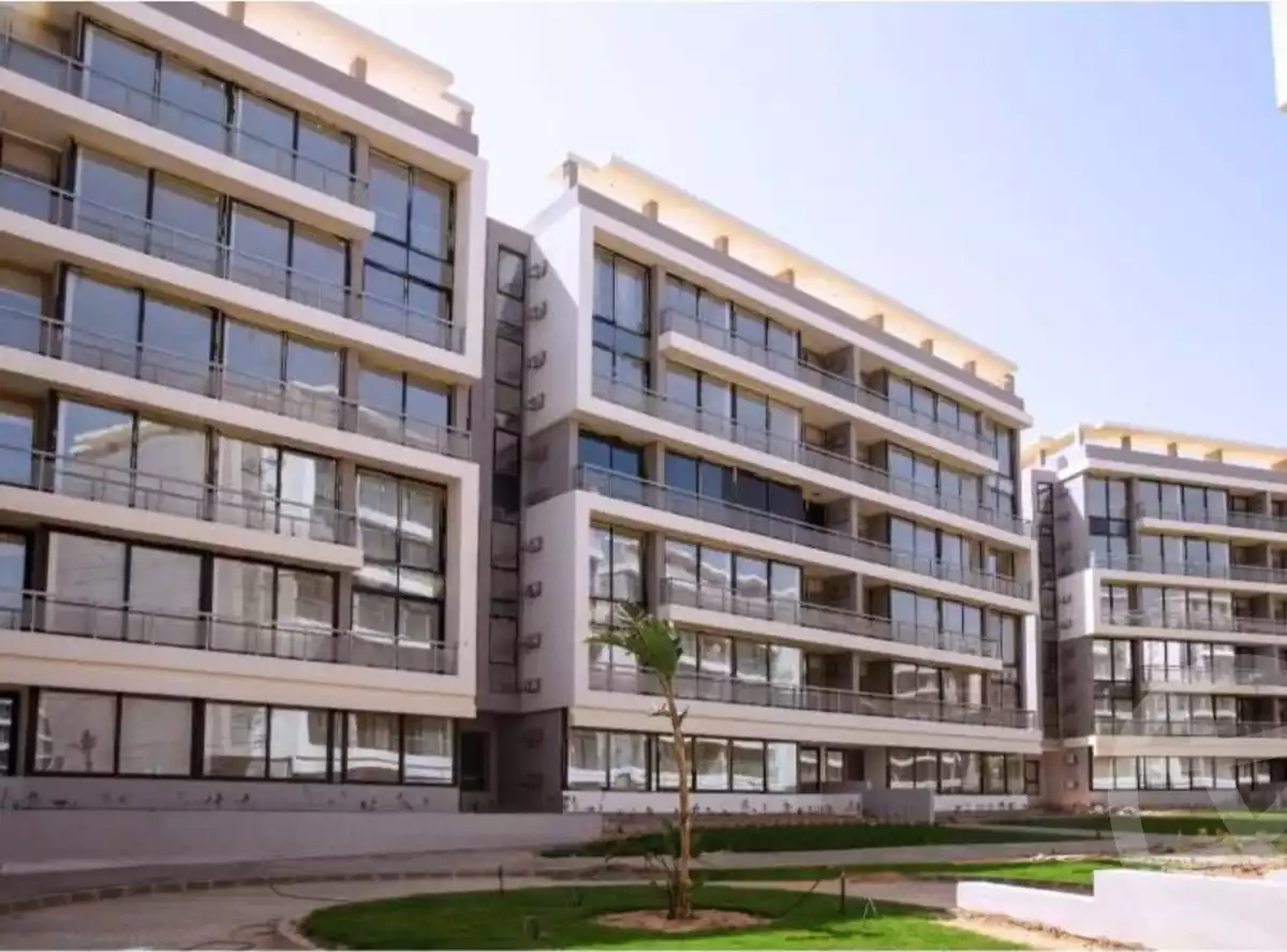 https://aqarmap.com.eg/en/listing/6402633-for-sale-cairo-6th-of-october-hadaeq-october-kmbwnd-fy-hdyq-ktwbr-lake-front