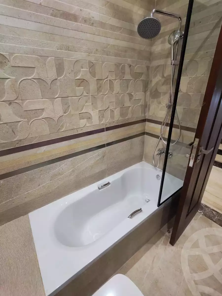 https://aqarmap.com.eg/ar/listing/6403623-for-rent-cairo-6th-of-october-compounds-nyoum-october-arab-developmentt