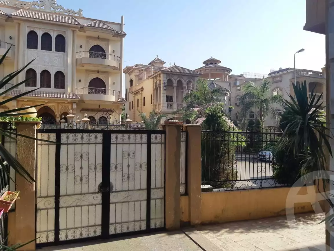 https://aqarmap.com.eg/en/listing/6403801-for-sale-cairo-new-cairo-first-settlement-neighbourhood-5-el-shaheed-islam-raafat-st