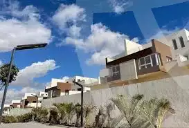 https://aqarmap.com.eg/en/listing/6403773-for-sale-cairo-6th-of-october-compounds-soleya