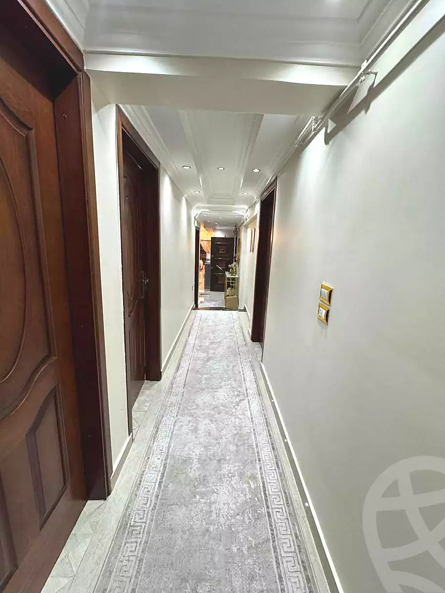https://aqarmap.com.eg/en/listing/6404410-for-sale-cairo-el-haram-shareaa-el-haram