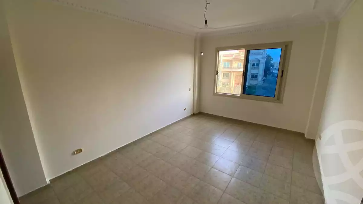 https://aqarmap.com.eg/en/listing/6405361-for-rent-cairo-new-cairo-first-settlement-neighbourhood-5-el-shaheed-islam-raafat-st