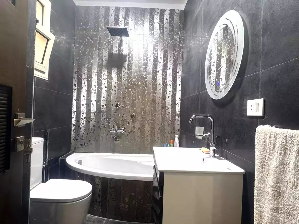 https://aqarmap.com.eg/ar/listing/6405700-for-sale-cairo-el-shorouk-compounds-ganet-el-shorouk